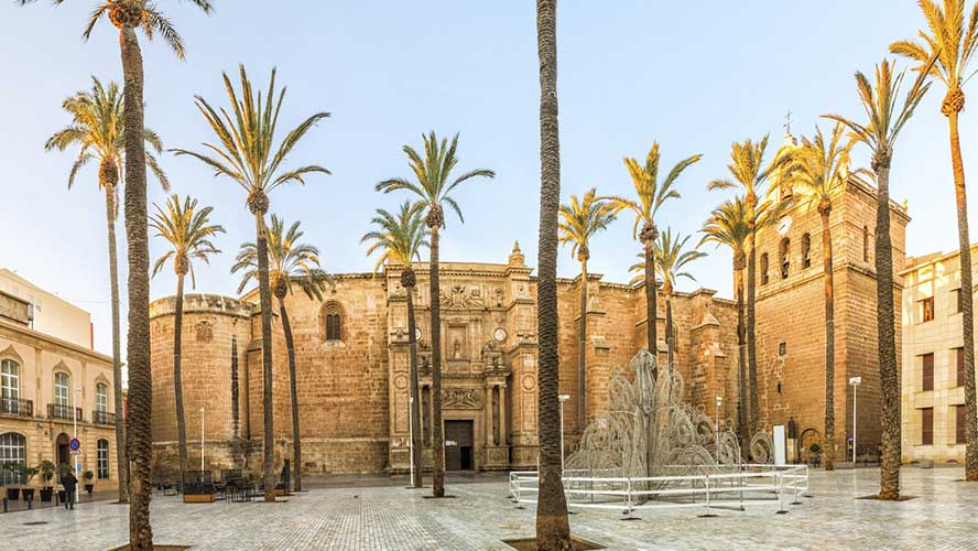 plaza catedral almeria 1